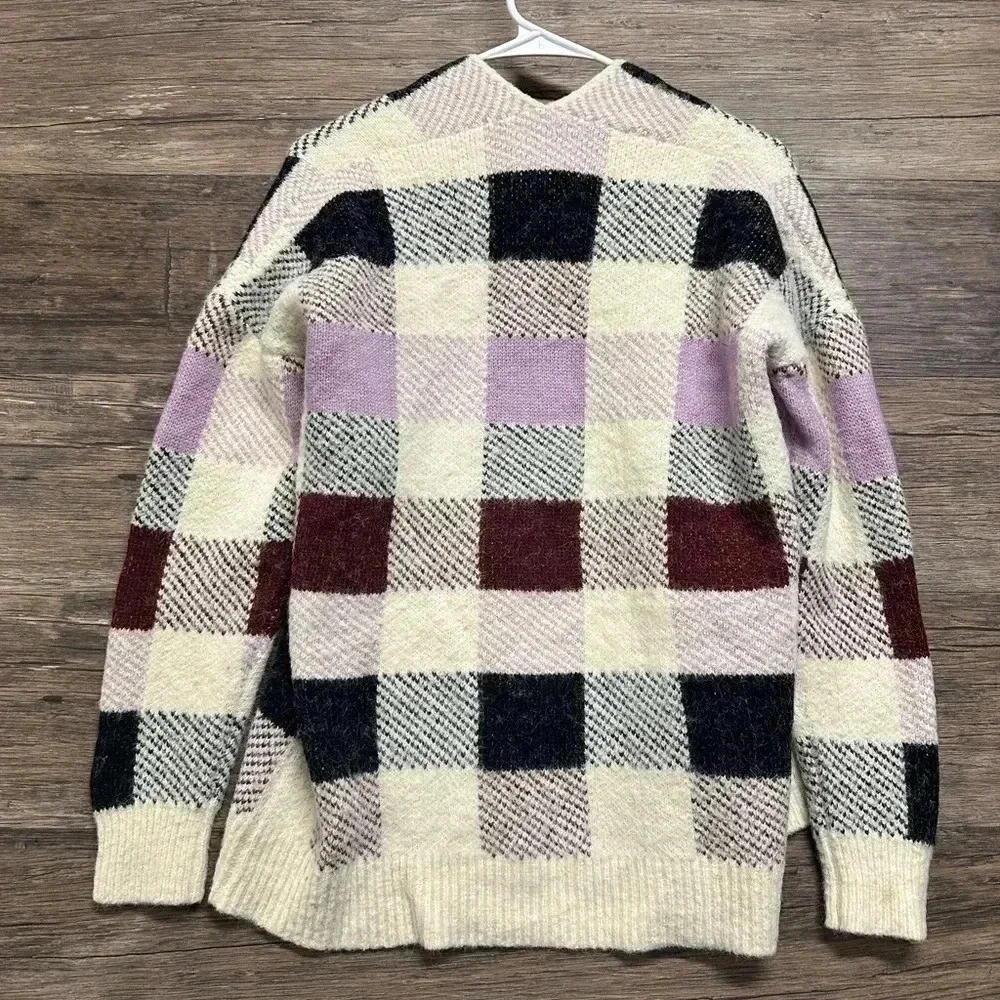 Heartloom Plaid Patchwork Cardigan Sweater - Multicolor - Picture 4 of 6